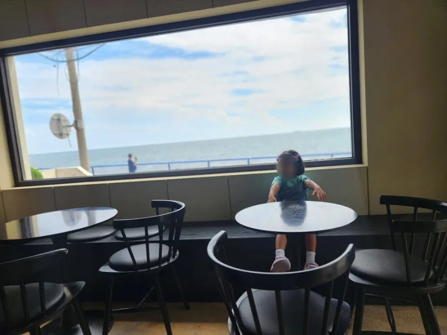 Scenery near the café with seaside character in Gijang