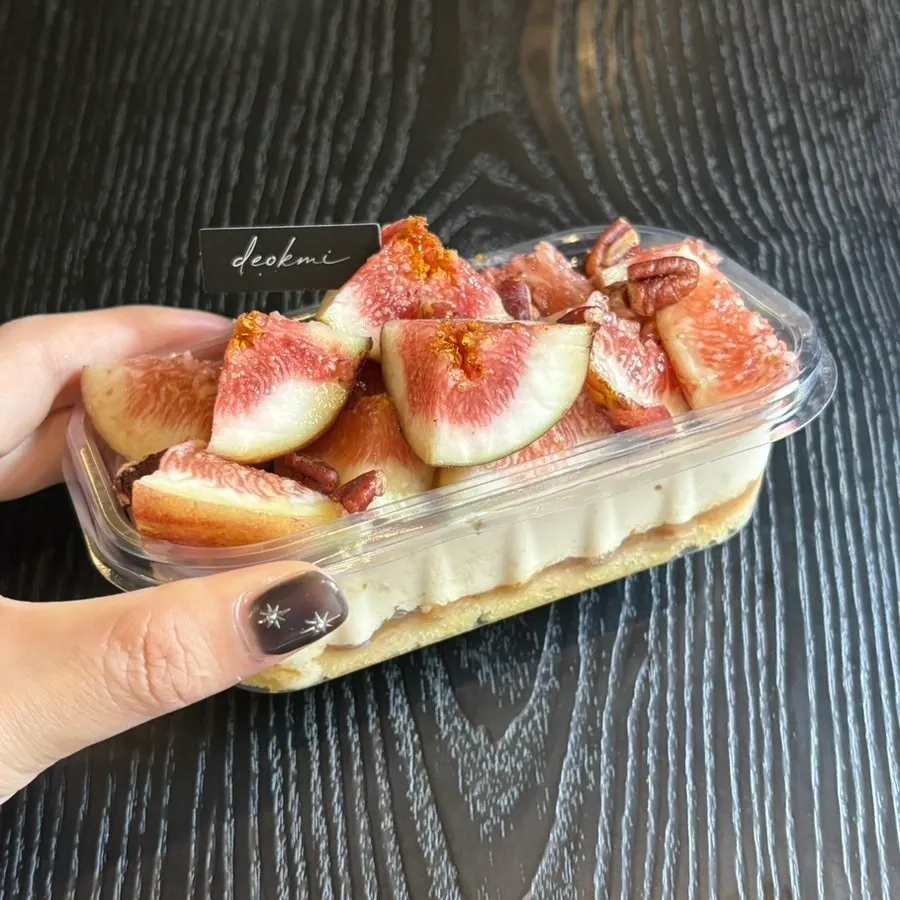 Fig and Earl Grey tiramisu