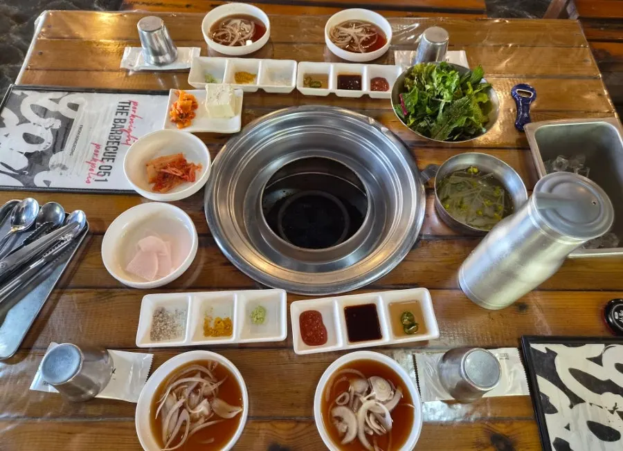 Full basic table setting at The Barbecue 051
