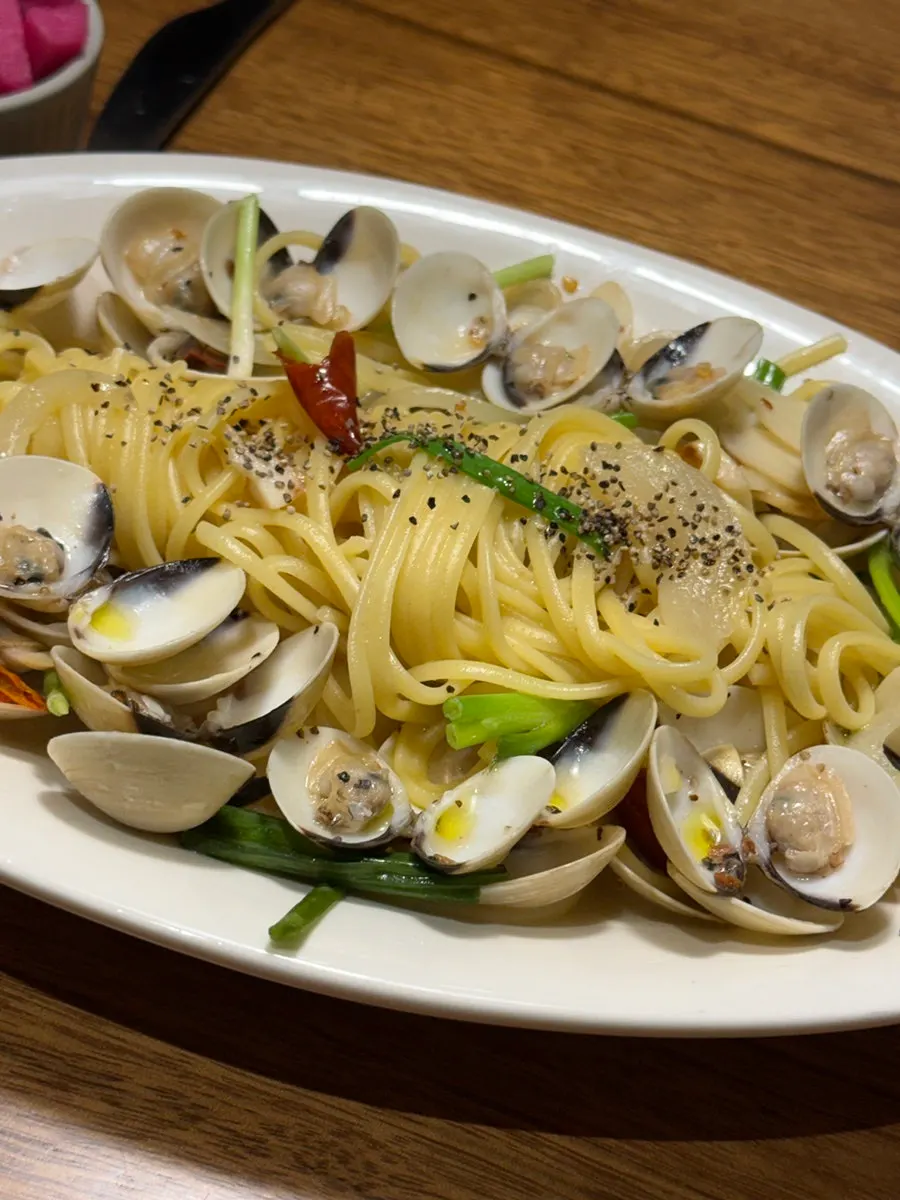 Noodles and oil sauce of the vongole pasta