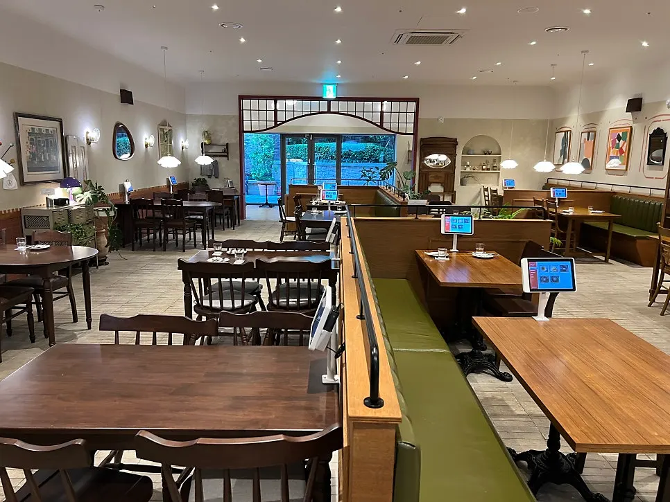Bueokgan Restaurant interior space