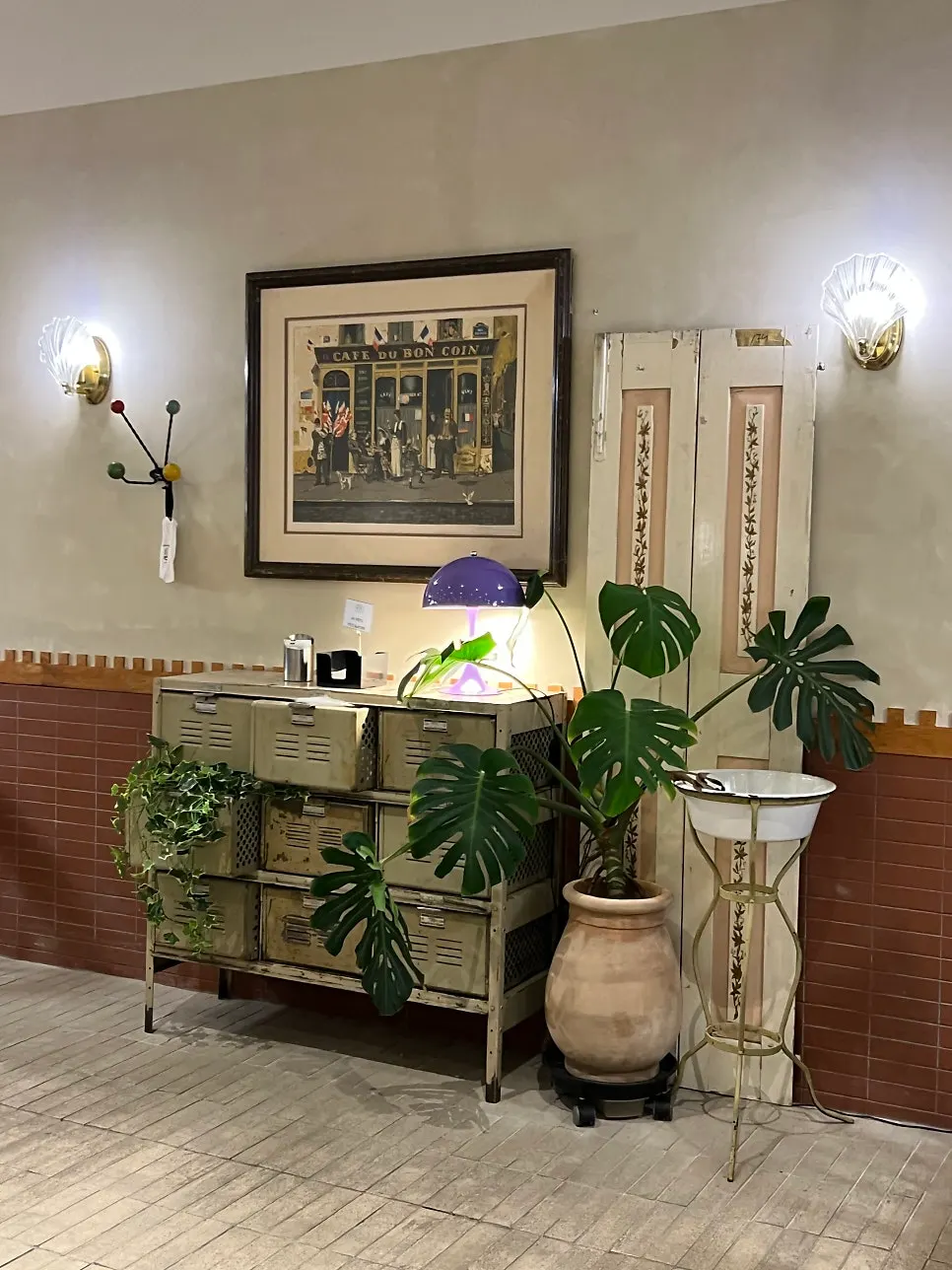 Spacious seating at Bueokgan Restaurant