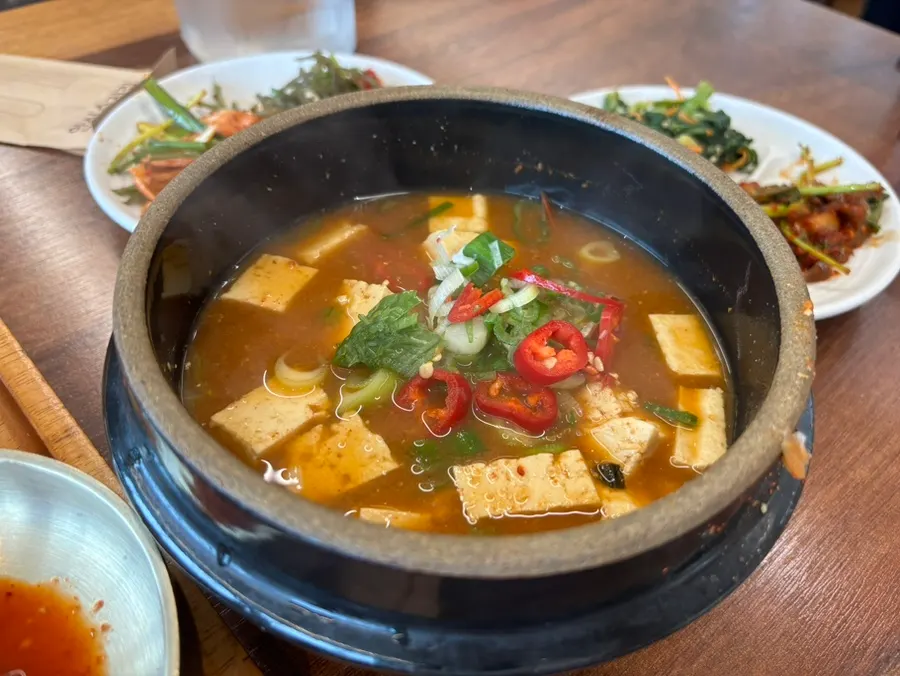 Doenjang jjigae with crab