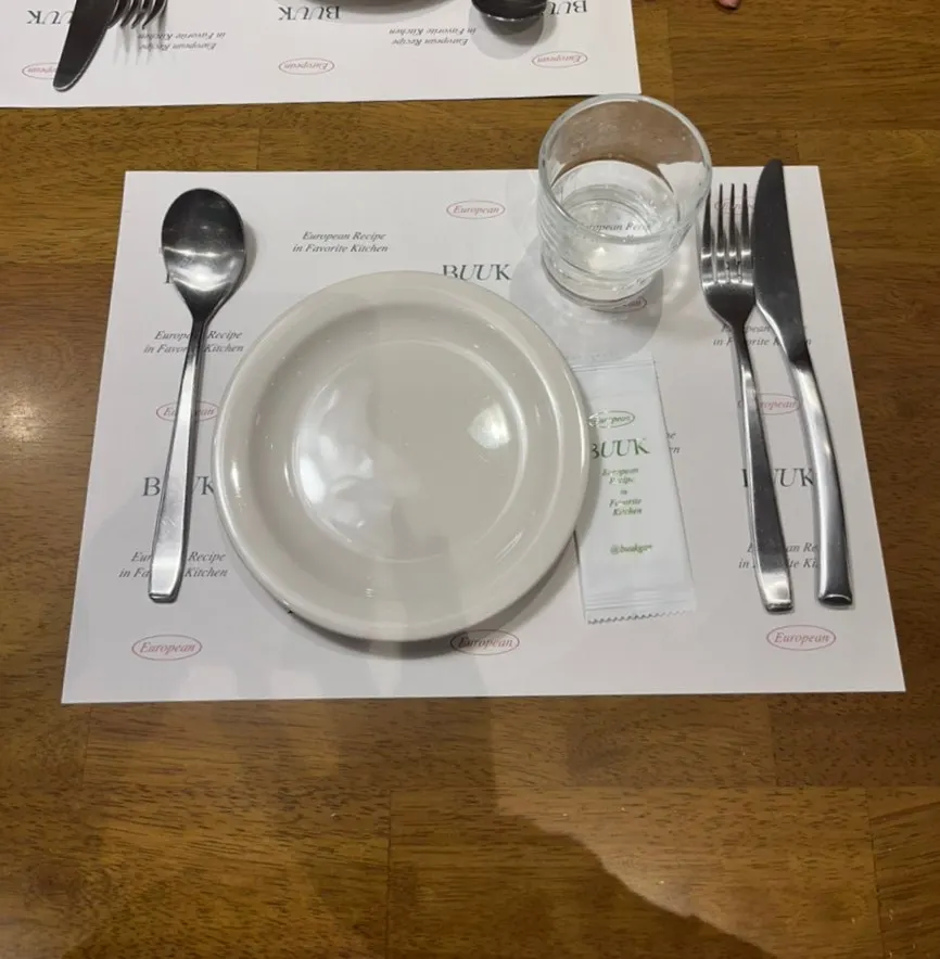 유아차 동반이 가능한 넓은 매장