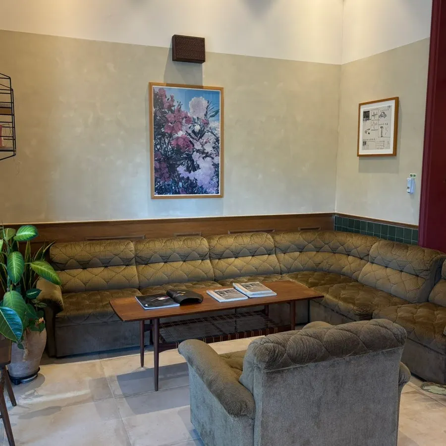 Bueokgan Restaurant exterior and entrance