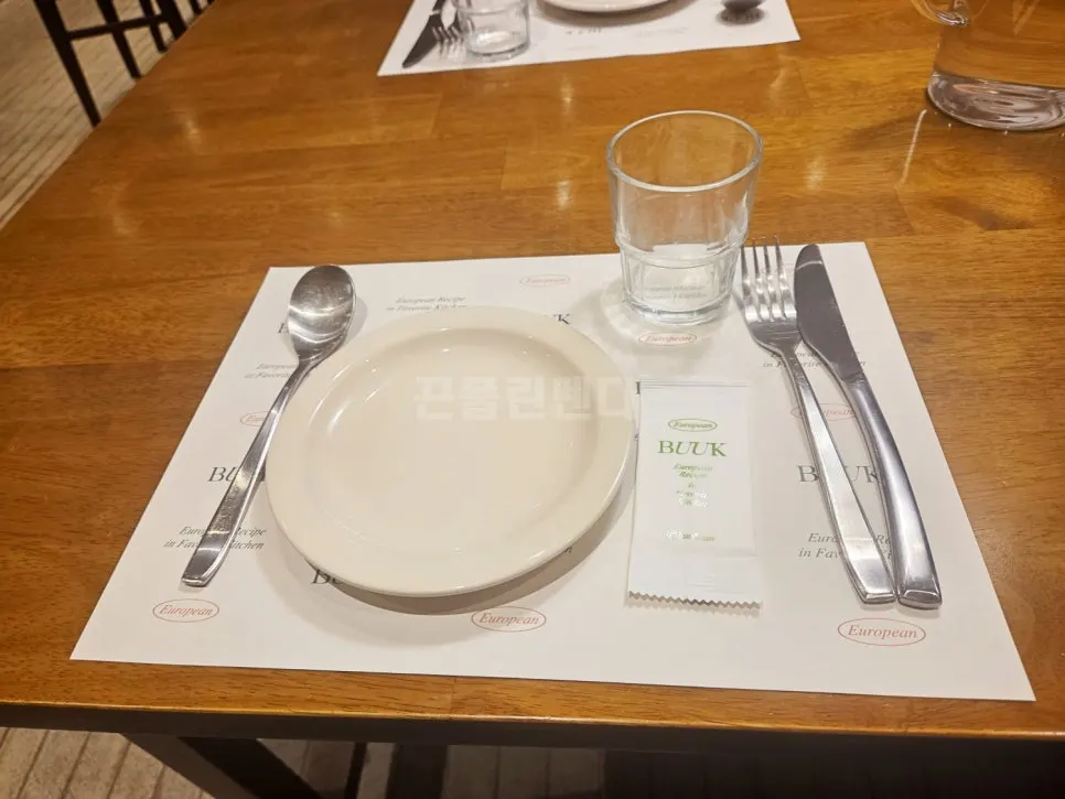 Tablet menu placed at the table