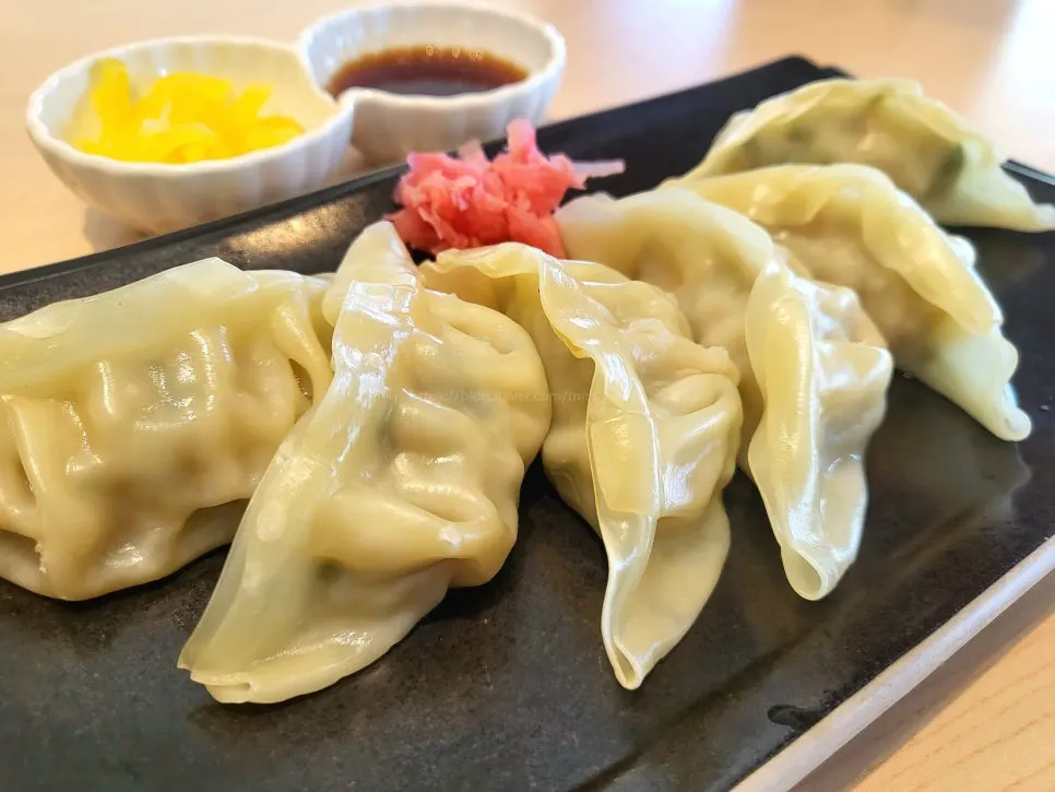Jangsaego mandu ordered as a side dish