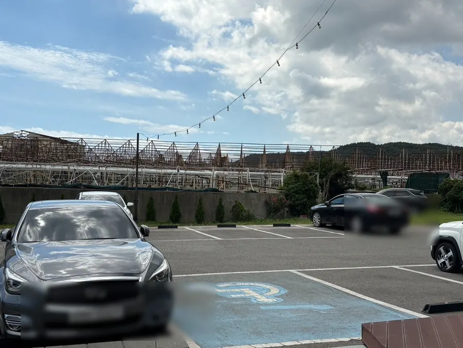 리버사이드 주차장