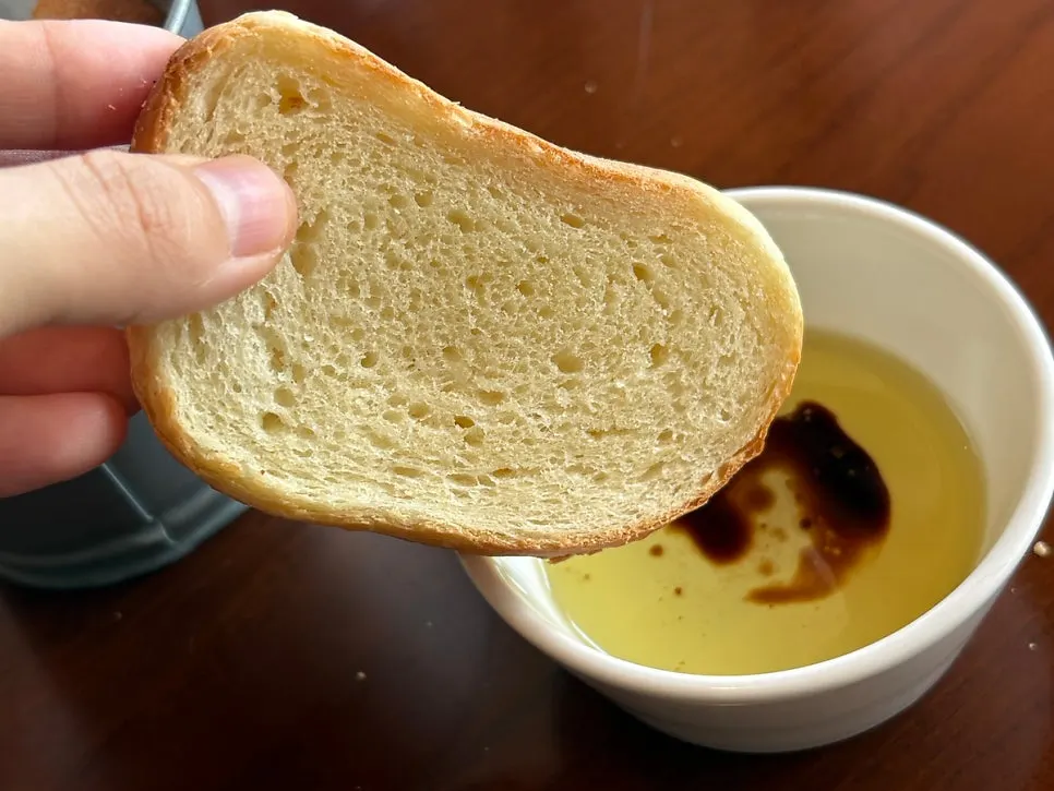 자몽에이드와 식전 빵