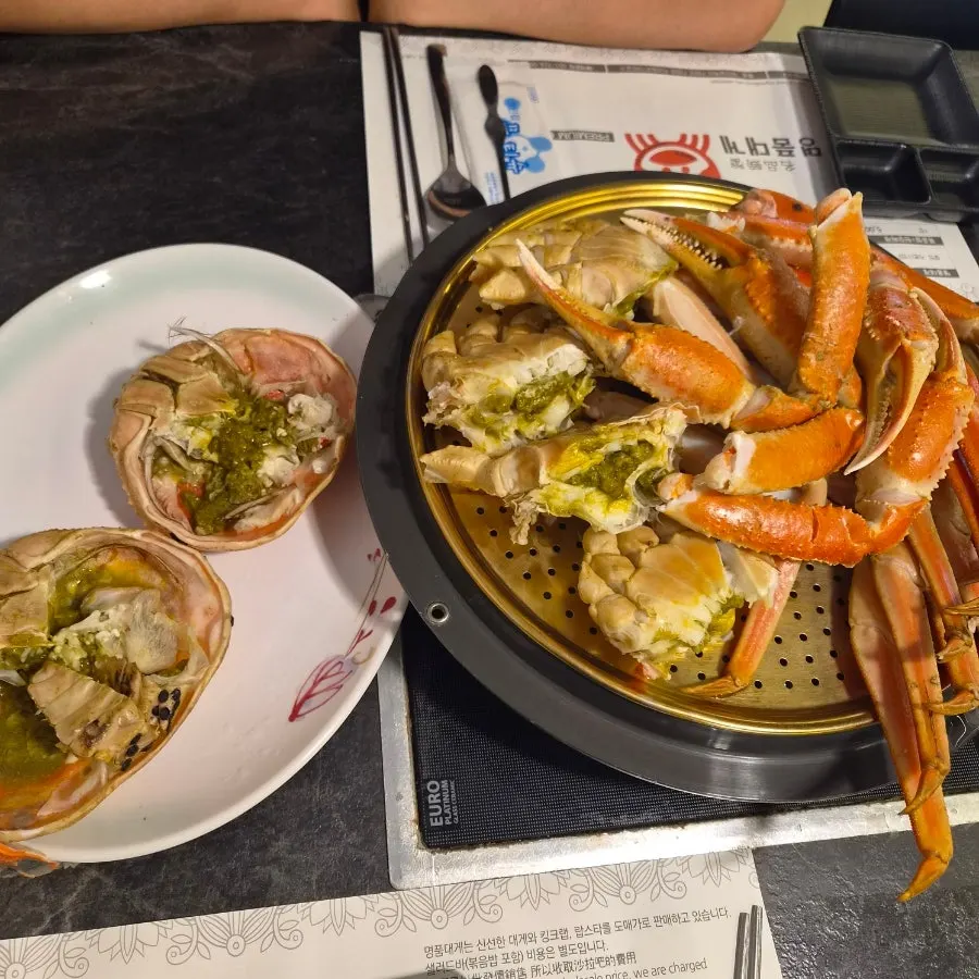 A plate of food from the salad bar