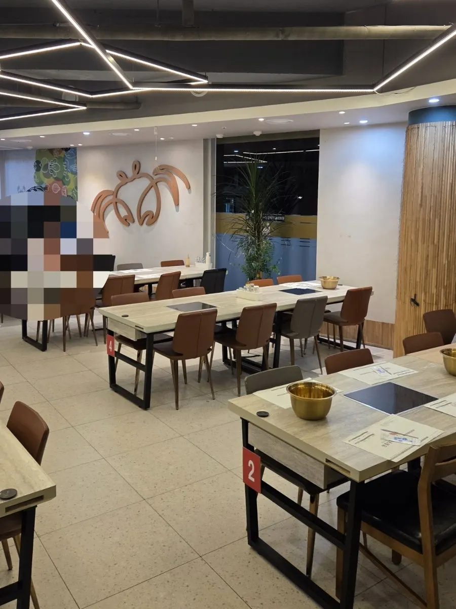 Large table that seats several people