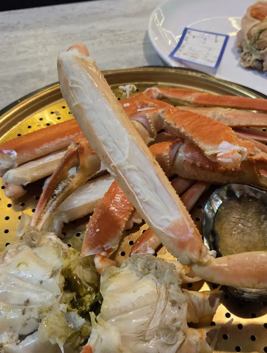 Crab leg meat packed full inside