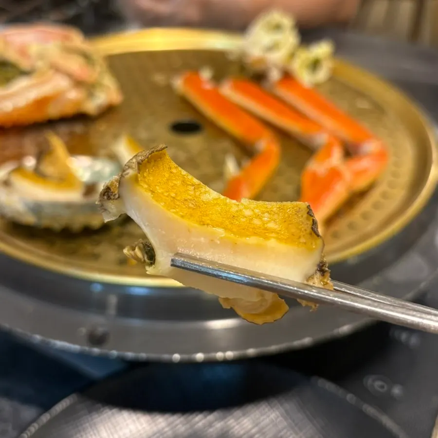 Crab shell filled with tomalley