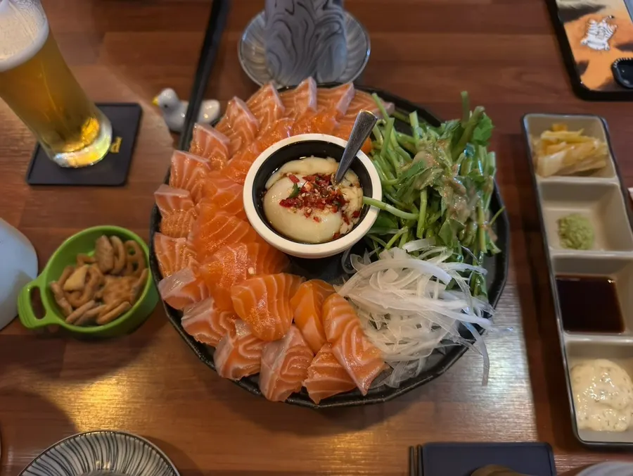 Table set with draft beer