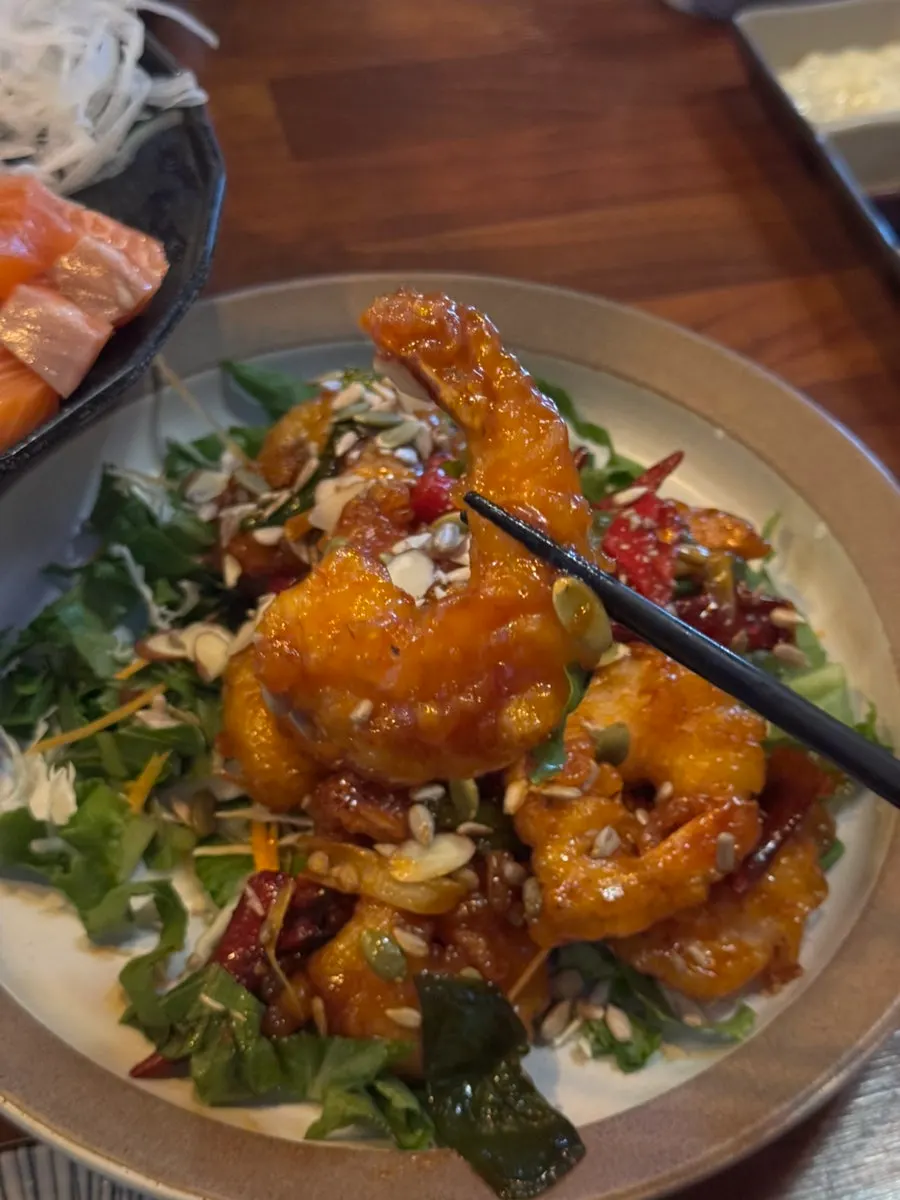 Glossy handmade chili shrimp at Gisul