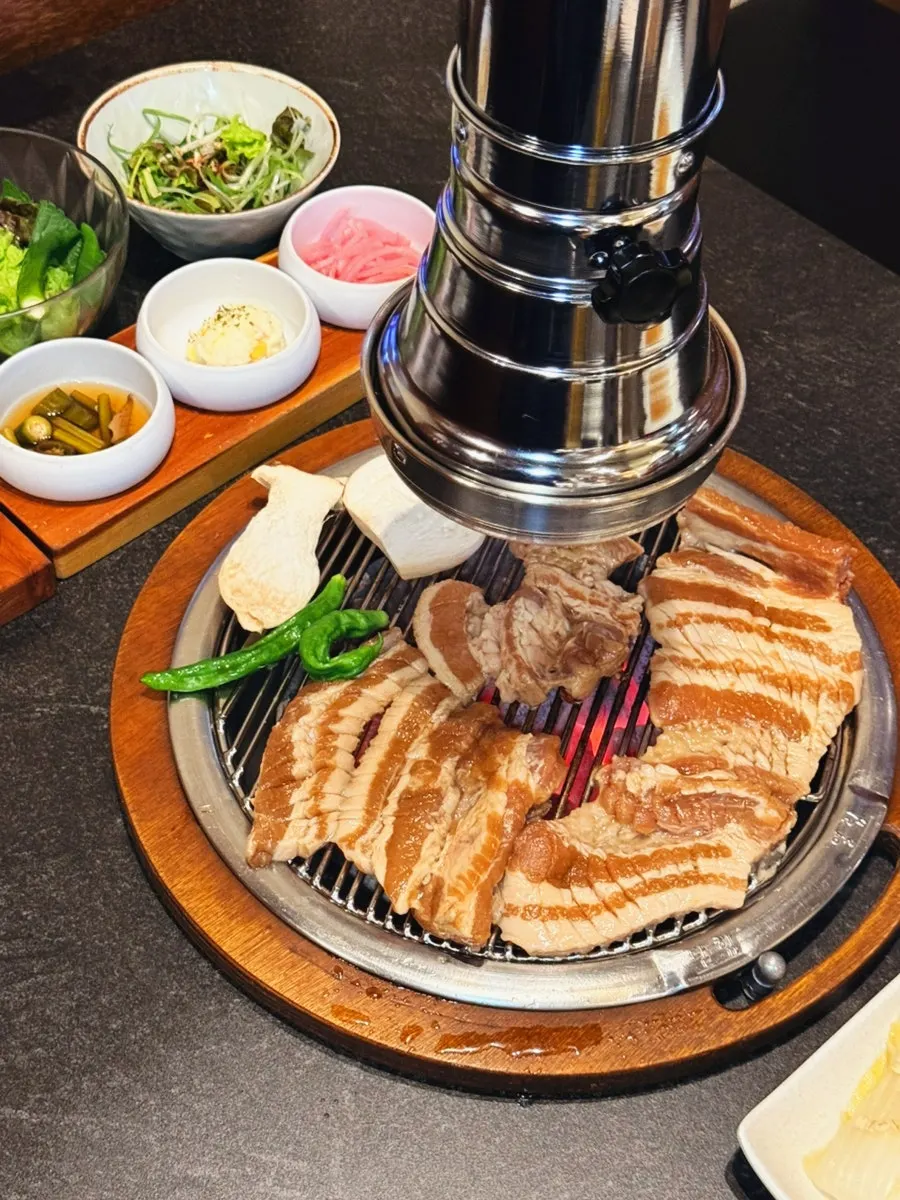 뼈삼겹살 부위 양념갈비 클로즈업