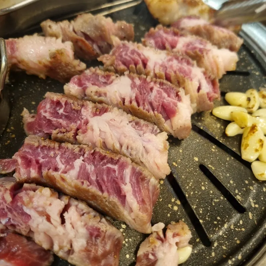 Raw Iberico flower pork neck at Gildon