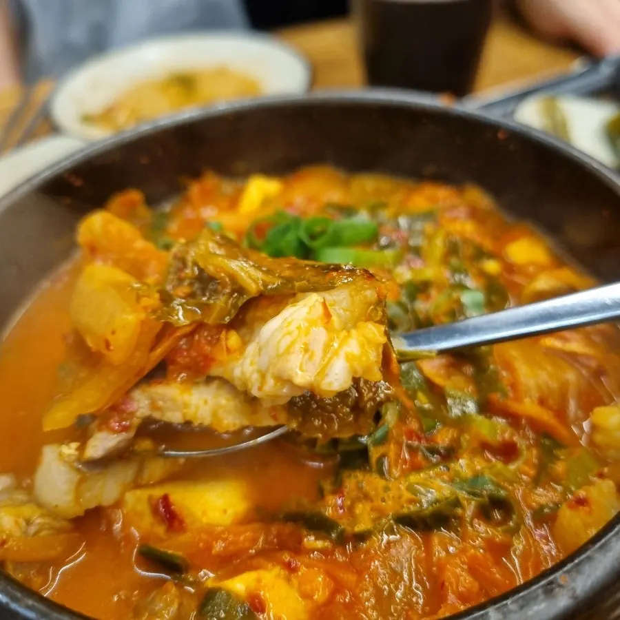 Gildon's spicy kimchi jjigae