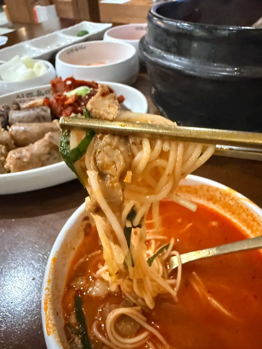 셀프바에서 가져온 소면