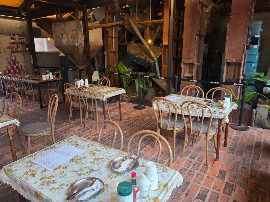Spaciously arranged seating in the main hall of Anin Jeongmiso