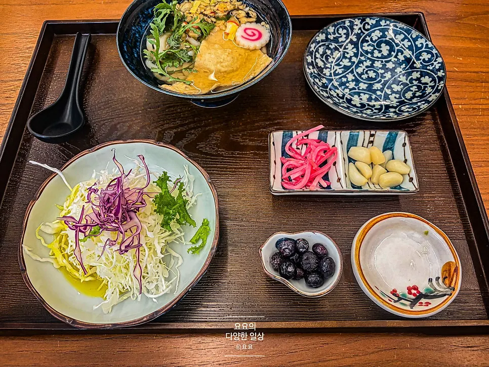 Udon with thick noodles