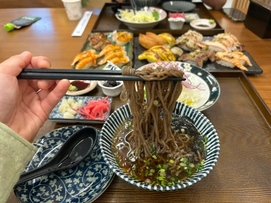 김해 봉리단길 스시화 방문 사진