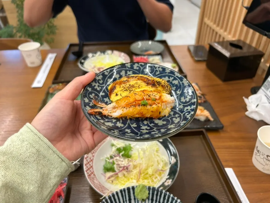 달달 매콤 소스 불초밥