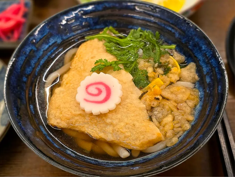 세트에 포함된 우동