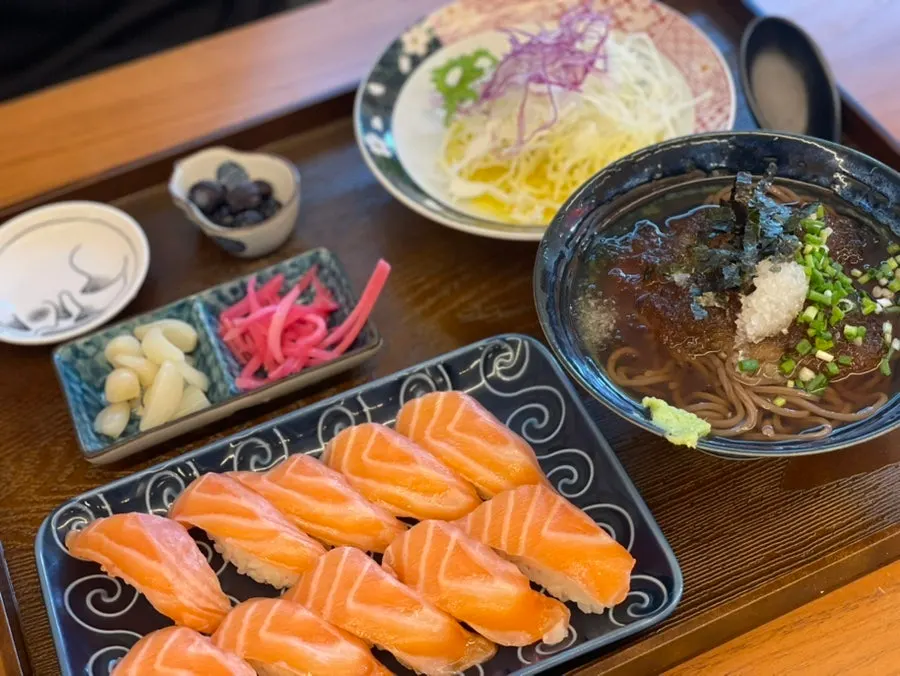 A plate of Sushi Hwa's salmon belly sushi set