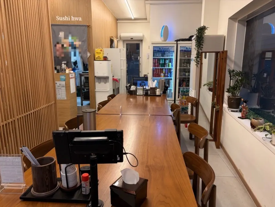 Connected table seating at Sushi Hwa suitable for groups