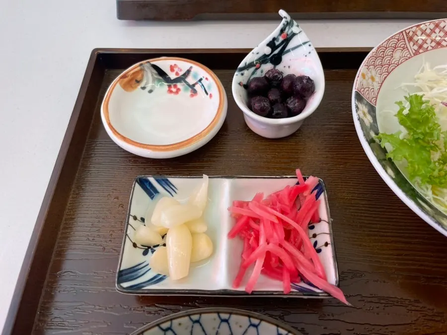 A warm bowl of udon with fish cake