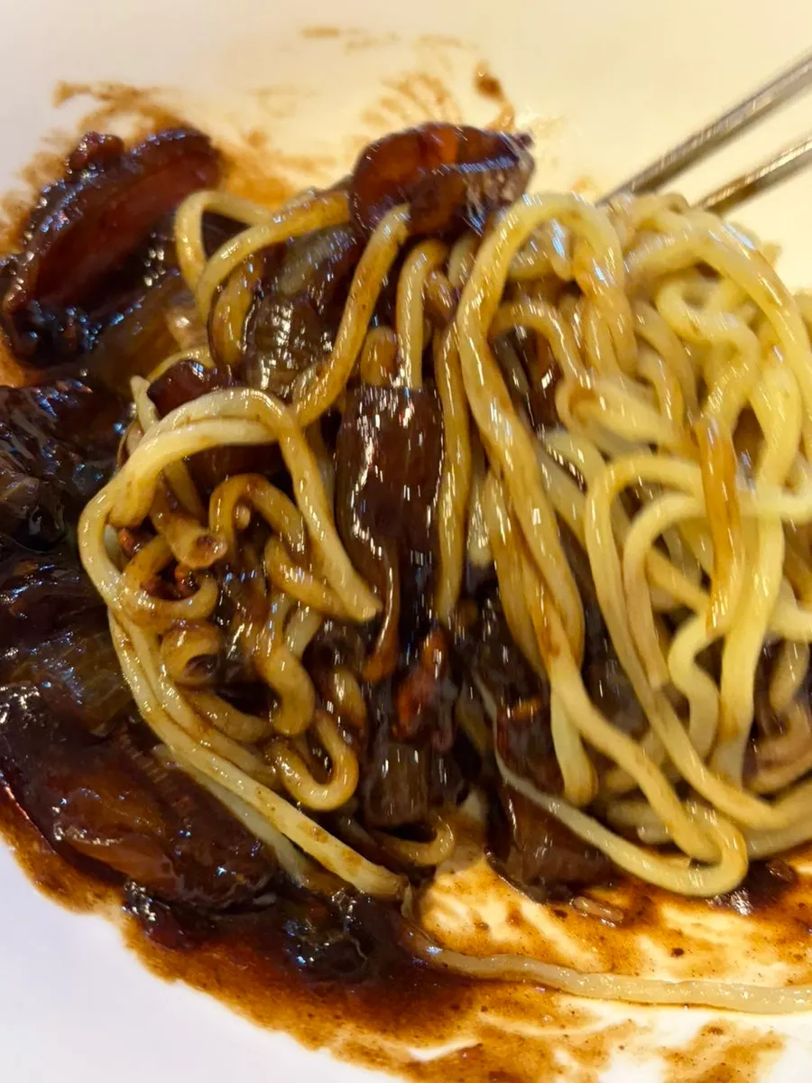 Jajangmyeon ordered as the meal course