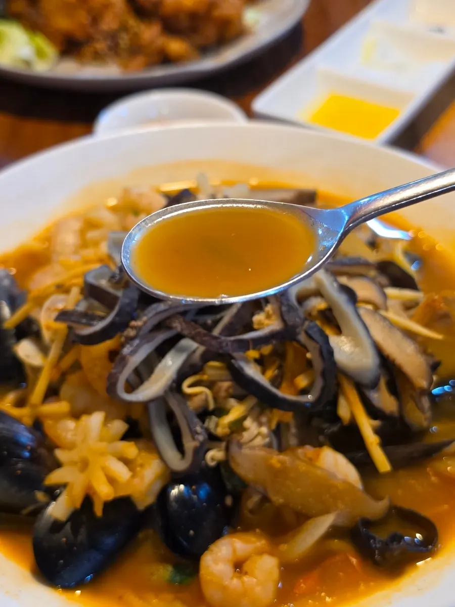 Jumbo seafood jjamppong loaded with seafood