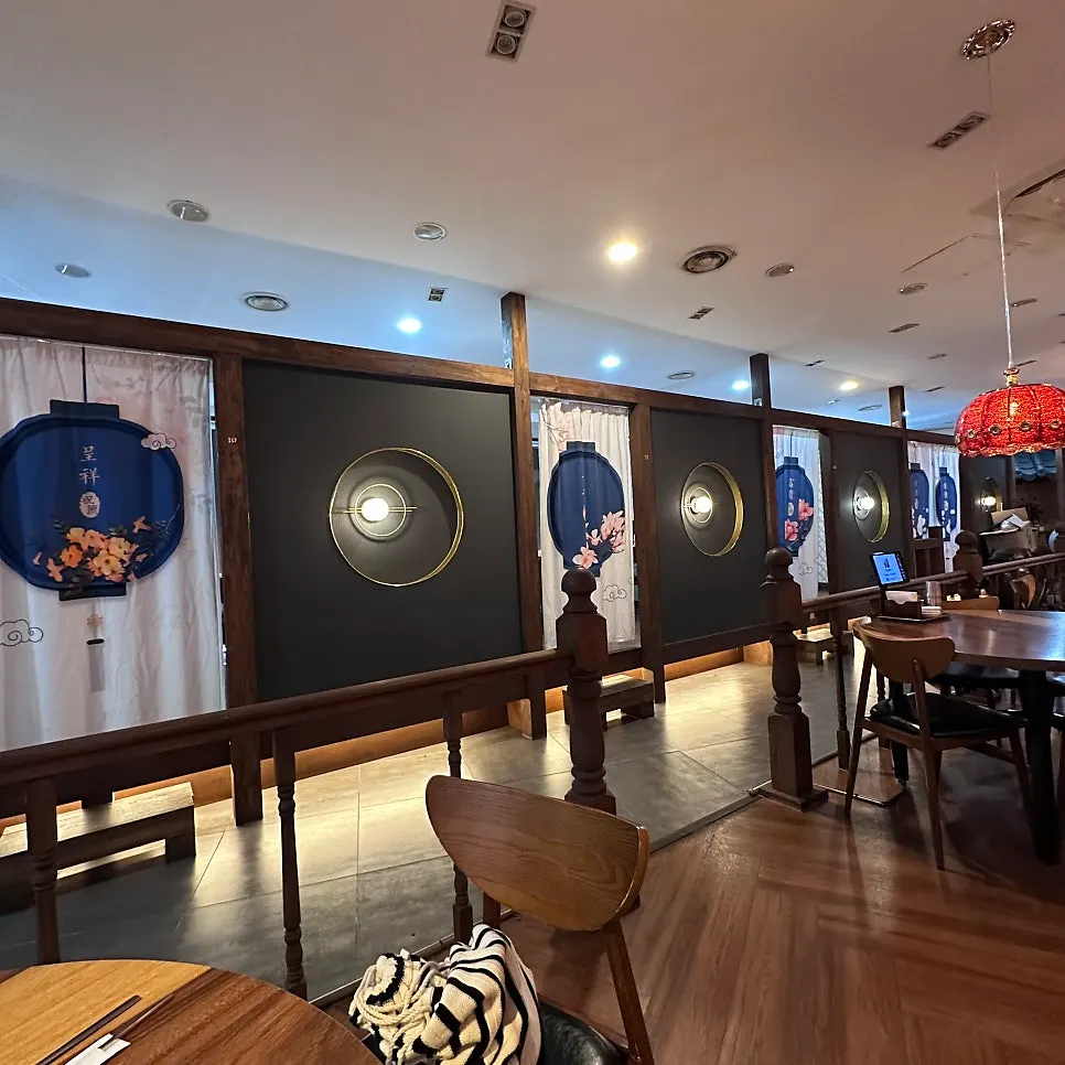 Dongbaek's lunch special and family set menu guide