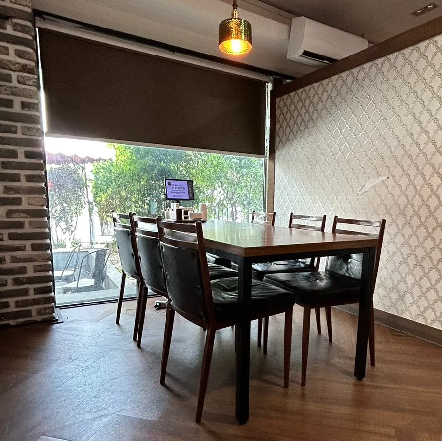 Private room seating area at Dongbaek