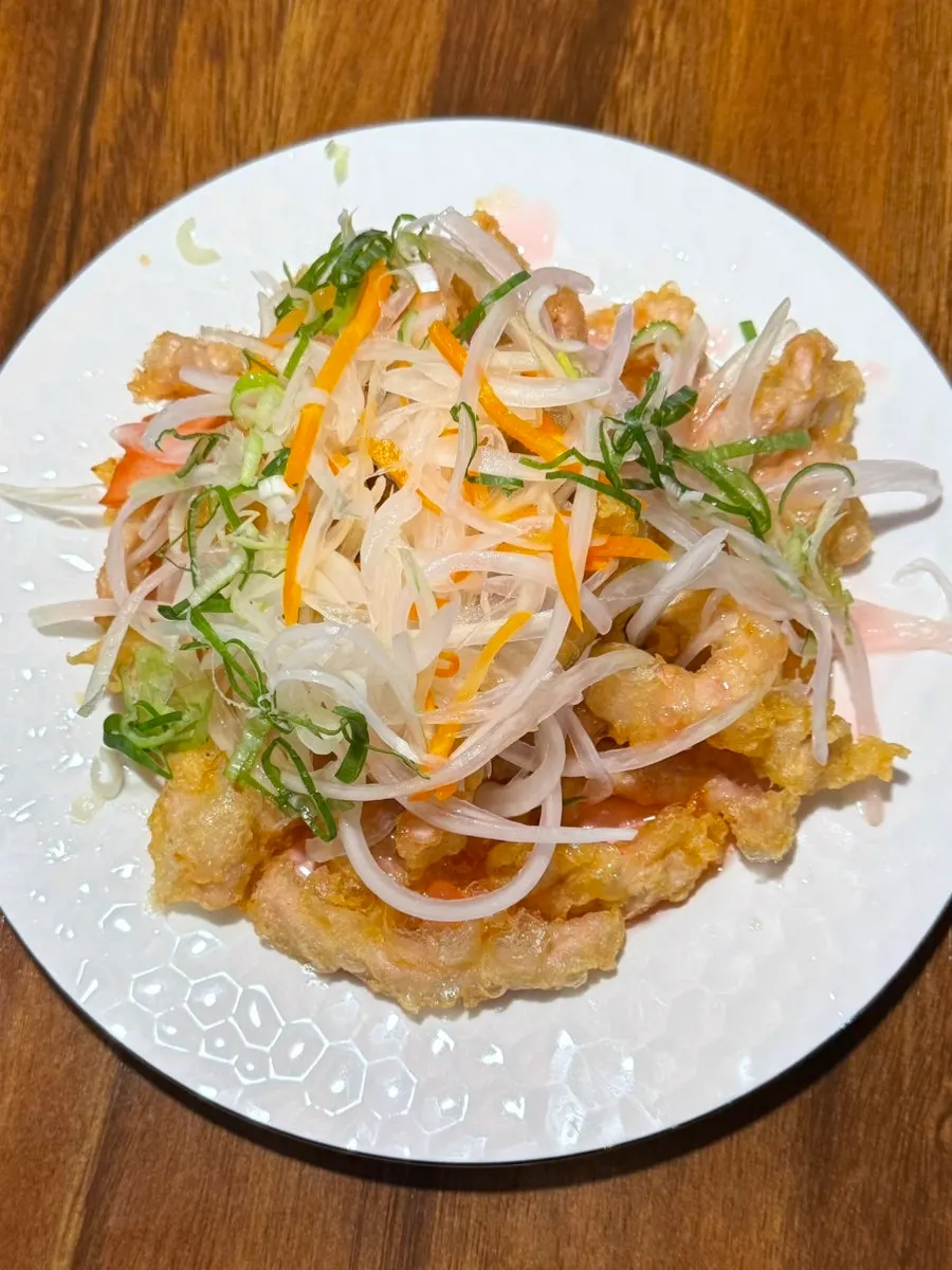 A plate of Dongbaek's mini fresh sirloin tangsuyuk