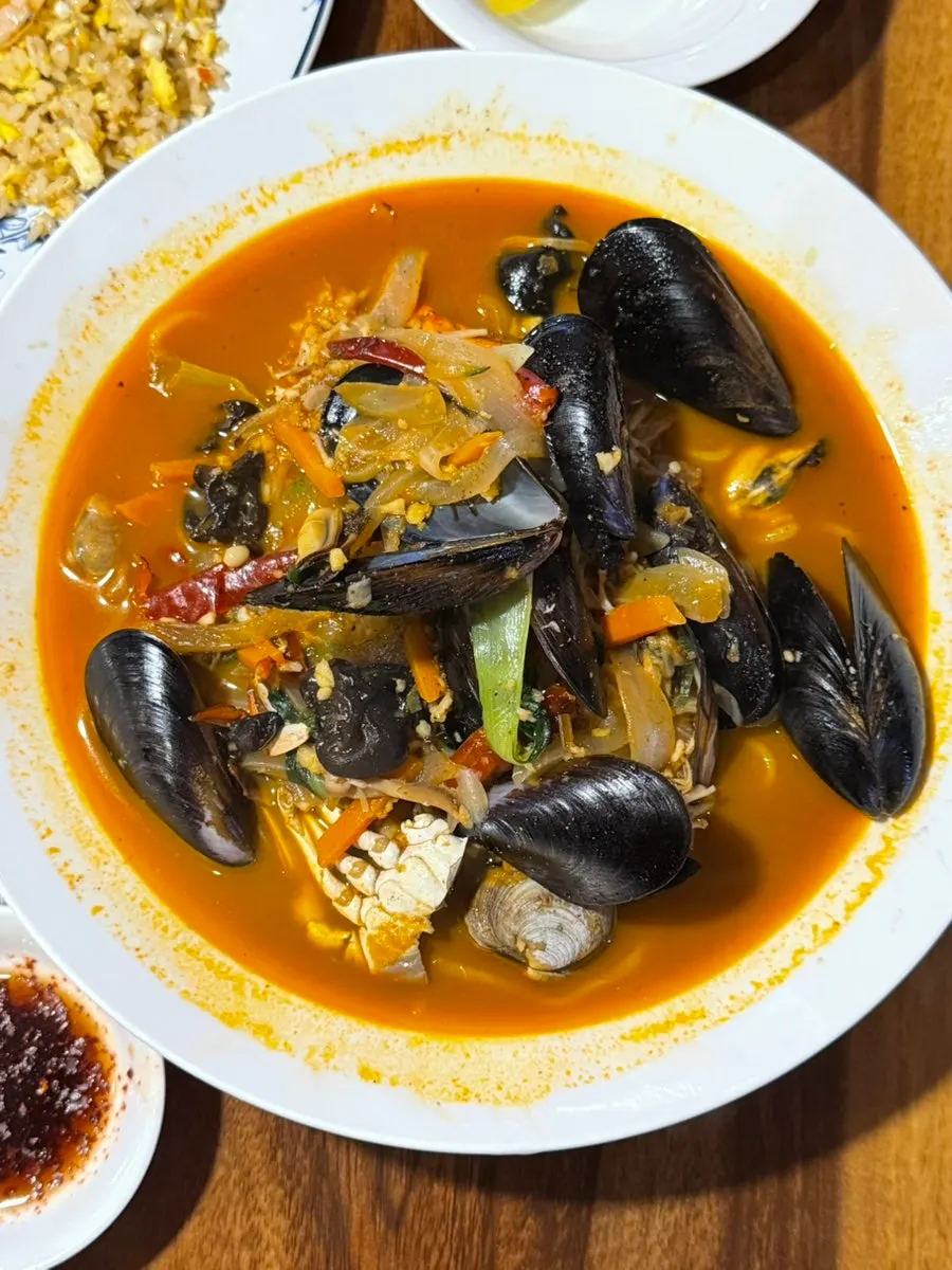 Dongbaek's seafood jjamppong packed with seafood