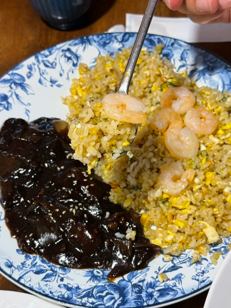 Fluffy shrimp fried rice with shrimp