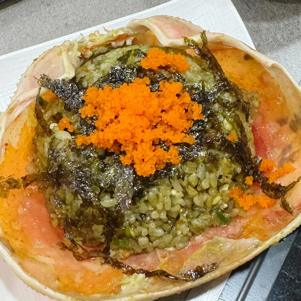 후식으로 나온 딸기 요플레