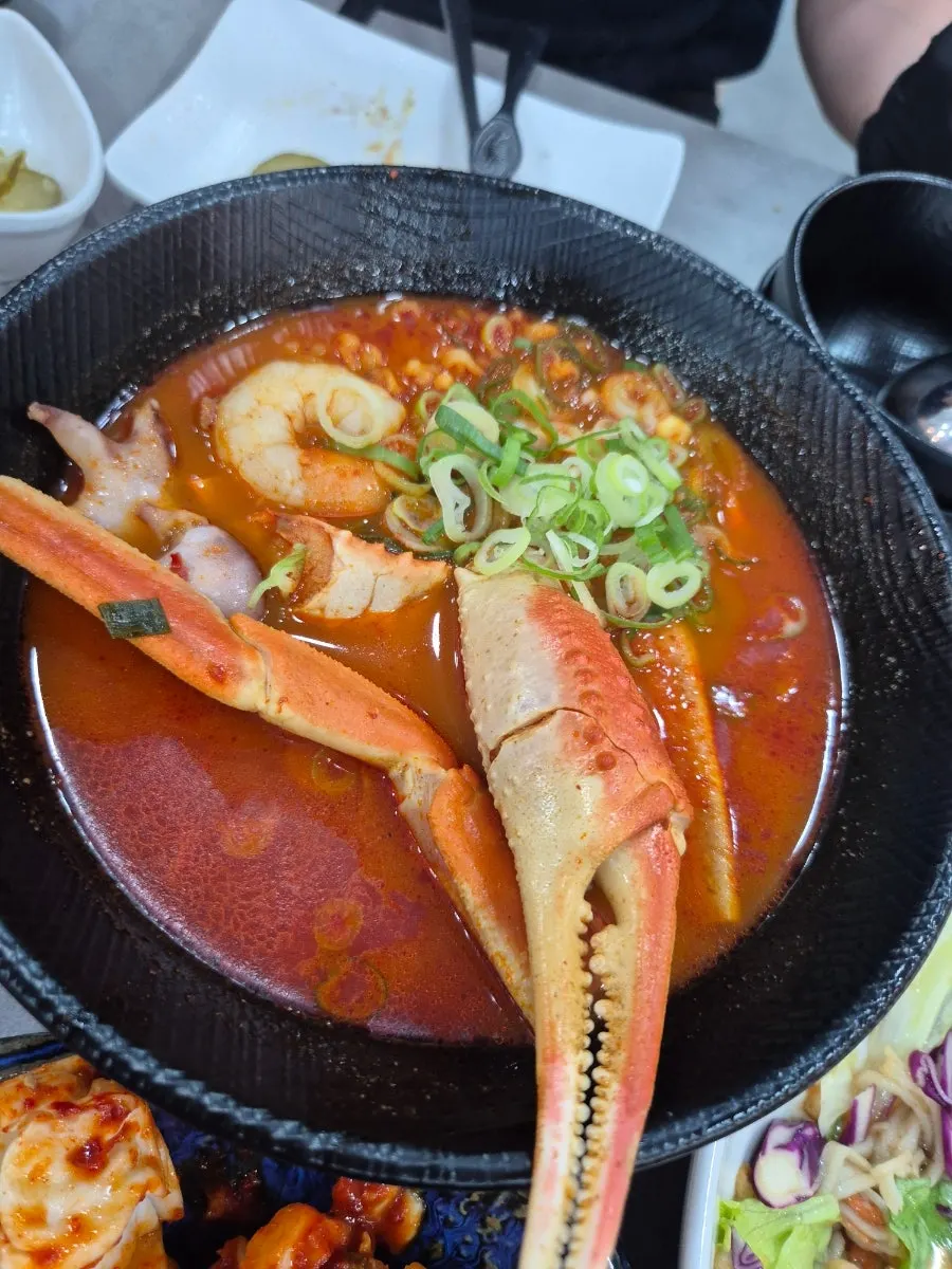 Seafood ramyeon received from the receipt review event