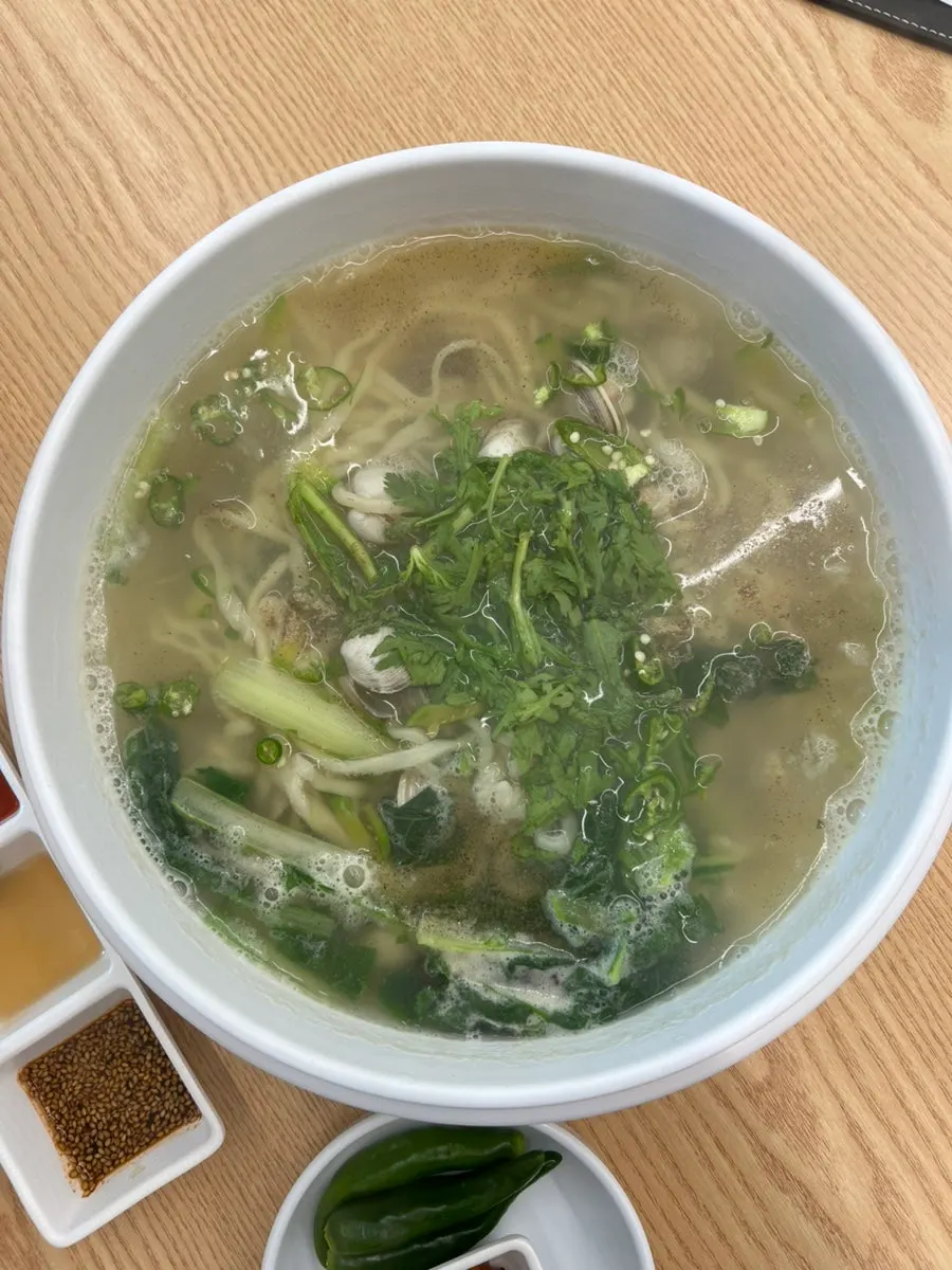 Dongjuk kalguksu loaded generously with clams