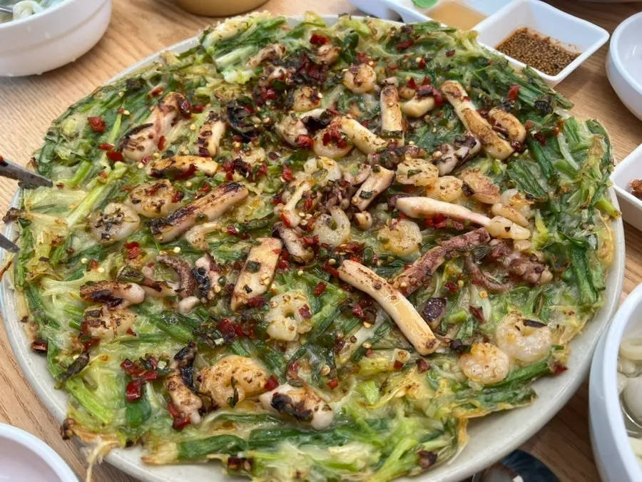 Seafood pancake with crispy edges