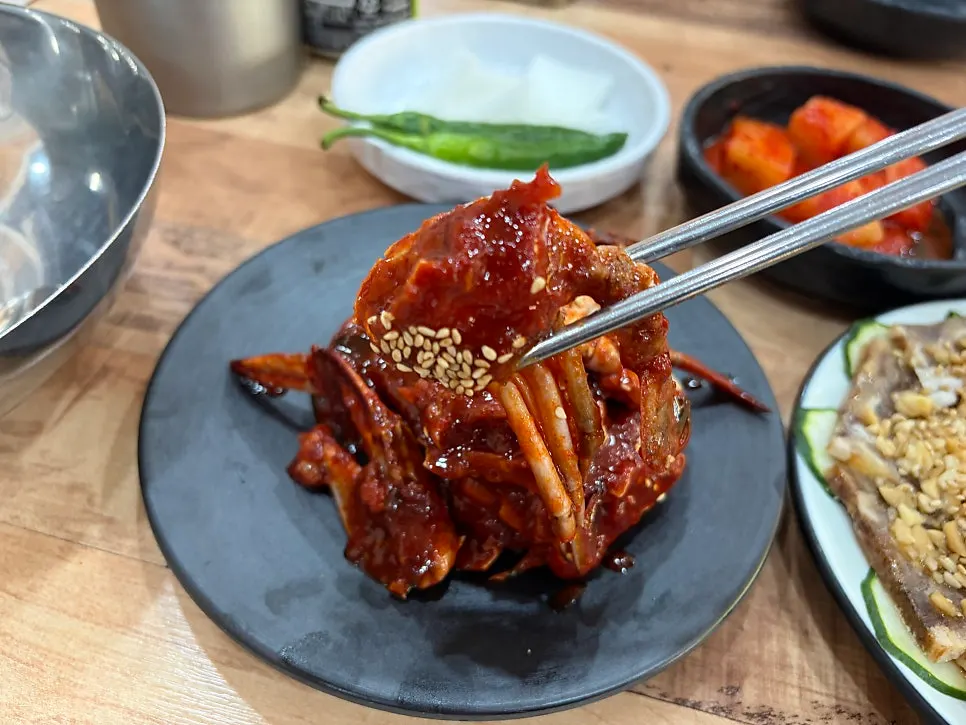 수제편육과 한상 차림