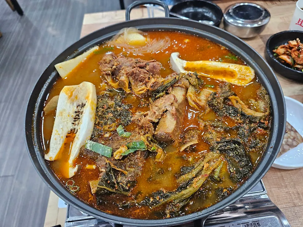 Gamjatang pot set on the table