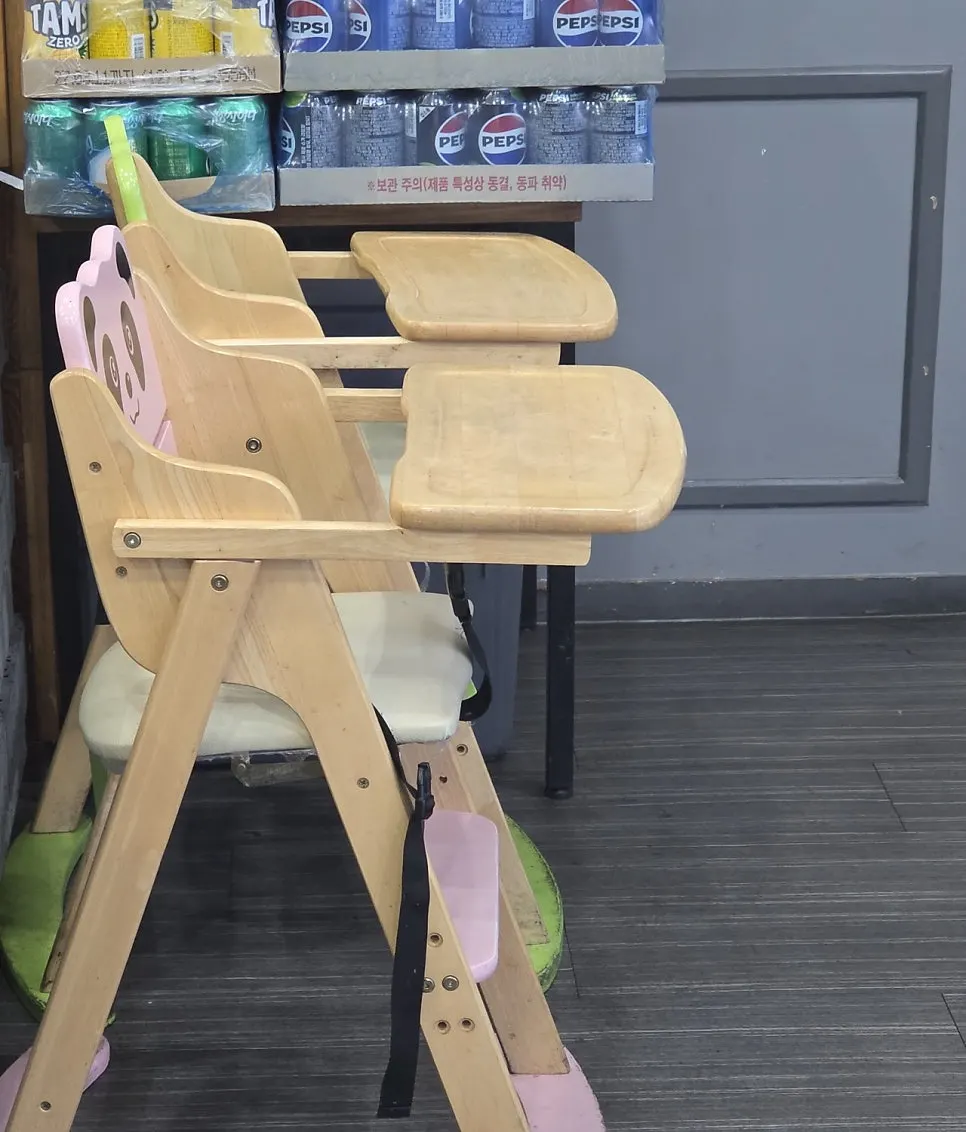 Baby chair for family meals