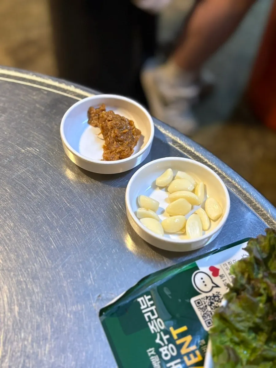 Neatly maintained self-serve bar corner