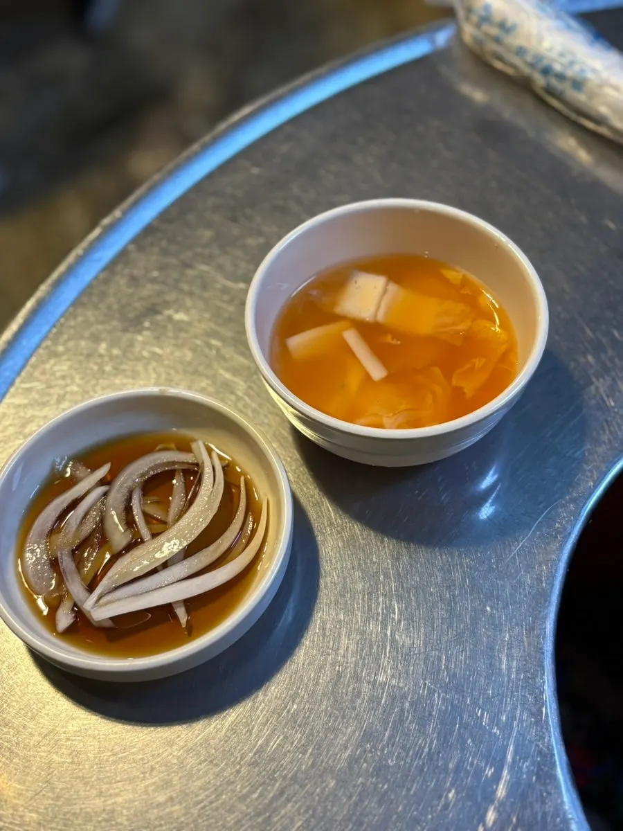 Side dishes brought from the self-serve bar