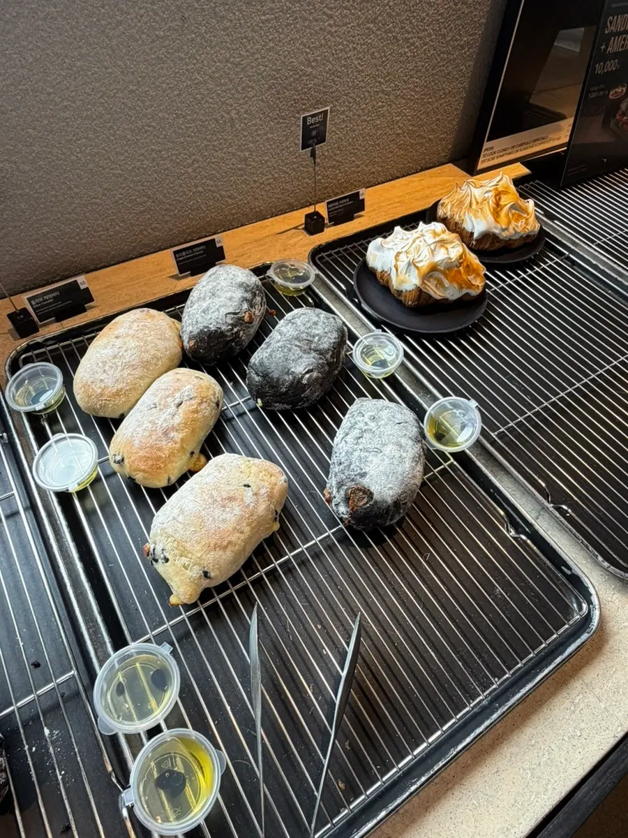 Photo-spot area inside the café
