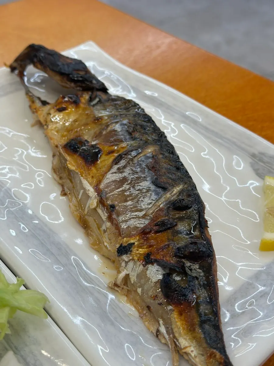 Clay-oven grilled mackerel served standard at Gaya Kkeutjip