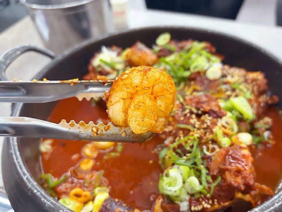 매콤달콤 양념에 버무려진 한우 대창